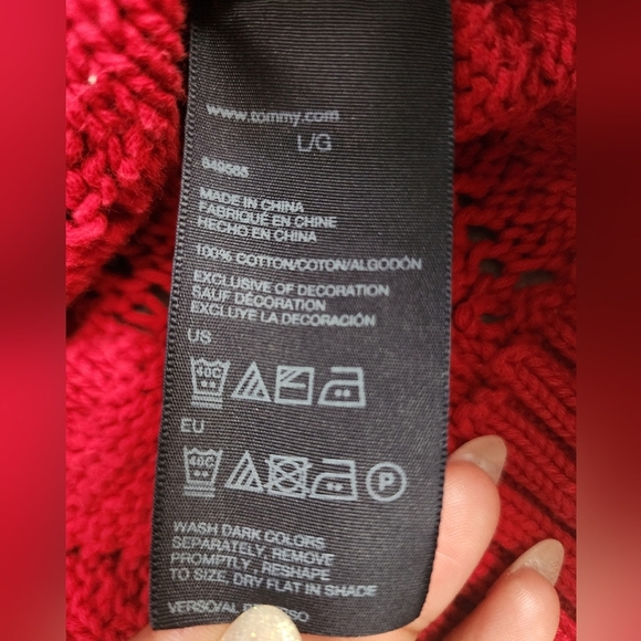 Tommy Hilfiger, Women's Red Knit Crew Neck Soft Long Sleeve Sweater, sz LG - Picture 8 of 15